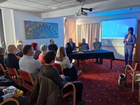 Ozelenitev trga - okrogla miza (3)